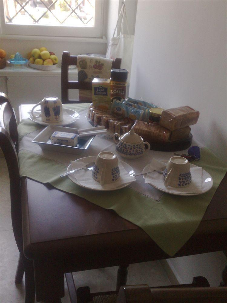 Hotel Abruzzese Roma Esterno foto